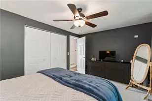 429 Deerfield Dr, Cranberry Township, PA 16066 - Photo 12