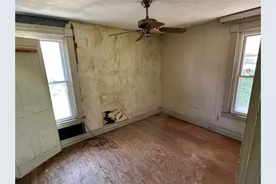 124 E 15th Ave, Homestead, PA 15120 - Photo 8