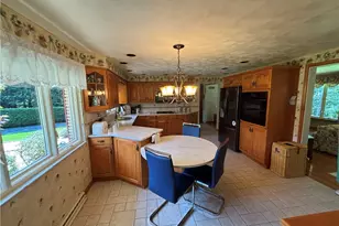 3008 Court Pl, Unity Township, PA 15601 - Photo 2