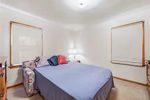 310 Woodland Ave, Farrell, PA 16121 - Photo 16