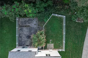 160 Rivercrest Dr, Moon/Crescent Twp, PA 15108 - Photo 4