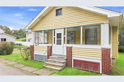 34 School St, Sharpsville, PA 16150 - Photo 4