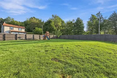 817 Victory Rd, Pittsburgh, PA 15101 - Photo 26