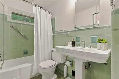 1125 Sunrise Drive, Pittsburgh, PA 15243 - Photo 22