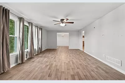 2323 Mill Grove Rd, Pittsburgh, PA 15241 - Photo 14
