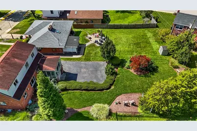 1050 Larchdale Drive, Pittsburgh, PA 15243 - Photo 28