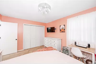 5210 Redwood Dr, White Township, PA 15701 - Photo 30