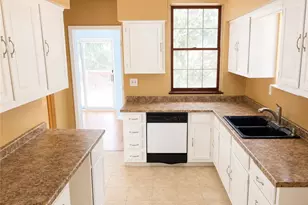 114 Conestoga Rd, Pittsburgh, PA 15235 - Photo 2