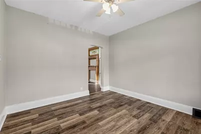 487 Antenor Ave, Pittsburgh, PA 15210 - Photo 6