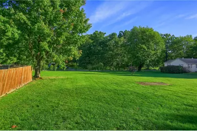 915 Marie Ave, Shenango Township, PA 16101 - Photo 8