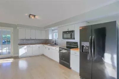 915 Marie Ave, Shenango Township, PA 16101 - Photo 14