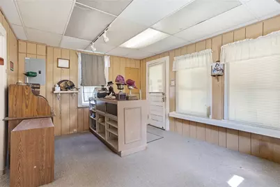 118 Saltarka Ln, Jackson Township, PA 16063 - Photo 12