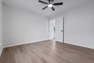 322 Wyoming St, Pittsburgh, PA 15211 - Photo 24