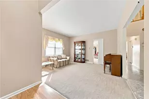 6204 Antler Hill Dr, Penn Twp, PA 15085 - Photo 14