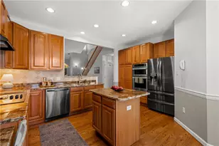 1110 Linden Vue Dr, North Strabane, PA 15317 - Photo 8