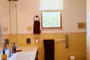 152 Oak Ridge Dr, Penn Township, PA 16002 - Photo 12