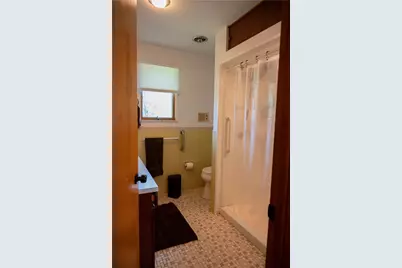 152 Oak Ridge Dr, Penn Township, PA 16002 - Photo 10