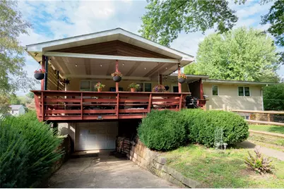 152 Oak Ridge Dr, Penn Township, PA 16002 - Photo 18