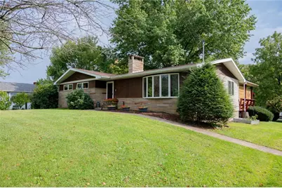 152 Oak Ridge Dr, Penn Township, PA 16002 - Photo 2