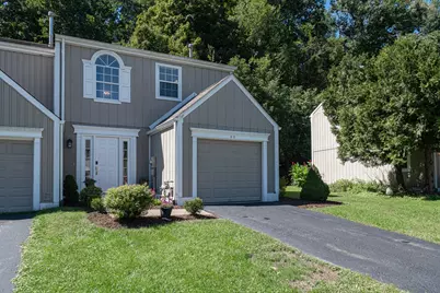 65 New London Lane, Oakmont, PA 15139 - Photo 1