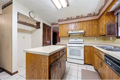 1315 Sycamore St, Connellsville, PA 15425 - Photo 20