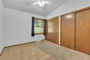 116 Appletree Dr, Brighton Township, PA 15009 - Photo 18