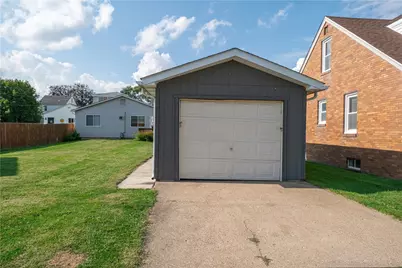 1810 Vanburen, Aliquippa, PA 15009 - Photo 32