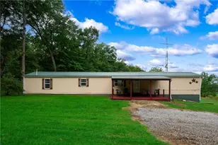 917 Old Mercer Rd, Springfield Township, PA 16137 - Photo 1
