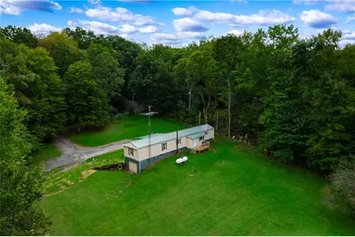 917 Old Mercer Road, Springfield Township, PA 16137 - Photo 40
