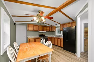 917 Old Mercer Rd, Springfield Township, PA 16137 - Photo 16