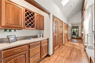 10040 Firethorn Dr, North Huntingdon, PA 15642 - Photo 2