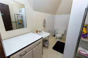 250 Green St, California, PA 15419 - Photo 32