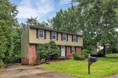 285 Shasta Drive, Pittsburgh, PA 15239 - Photo 1