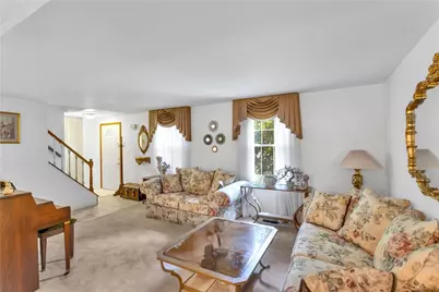 285 Shasta Drive, Pittsburgh, PA 15239 - Photo 6