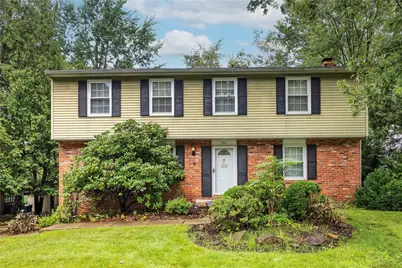 285 Shasta Drive, Pittsburgh, PA 15239 - Photo 2