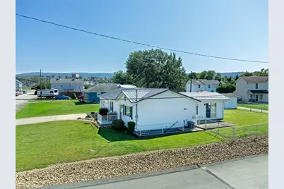 611 W Gibson Ave, Connellsville, PA 15425 - Photo 8