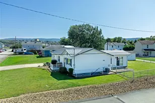 611 W Gibson Ave, Connellsville, PA 15425 - Photo 8