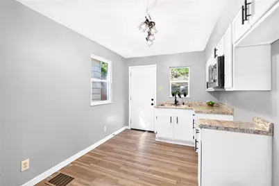 912 Benwood Ave, McKees Rocks, PA 15136 - Photo 12