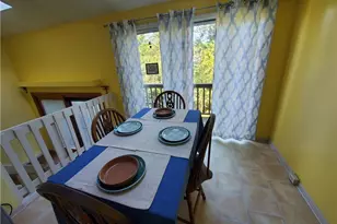 2635 Hunters Point Dr, Pittsburgh, PA 15090 - Photo 10