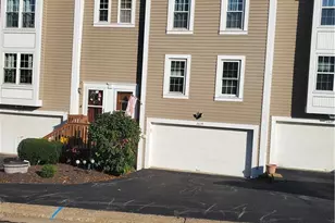 2635 Hunters Point Dr, Pittsburgh, PA 15090 - Photo 1
