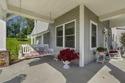 333 Fort Cherry Rd, Mt Pleasant Twp, PA 15057 - Photo 4
