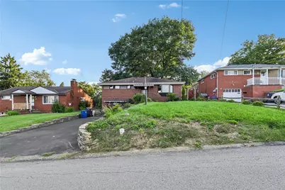478 Balconade Dr, Pittsburgh, PA 15236 - Photo 4