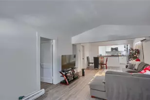 1510 Hiland Ave, Coraopolis, PA 15108 - Photo 12
