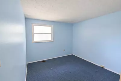 3105 Laurel Ridge Cir, Bridgeville, PA 15017 - Photo 14
