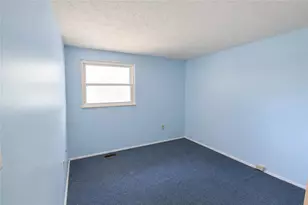 3105 Laurel Ridge Cir, Bridgeville, PA 15017 - Photo 14