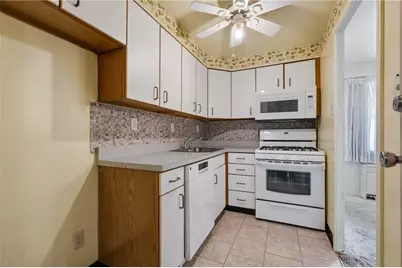 4601 Fifth Avenue #621, Pittsburgh, PA 15213 - Photo 12