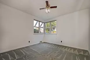 1018 Edgewood Rd, New Kensington, PA 15068 - Photo 20