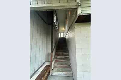 677 S Eighty Eight Road #2, Carmichaels-Cumberland, PA 15320 - Photo 8