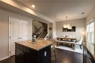 704 Broadmore Ln, Pine Township, PA 15090 - Photo 12