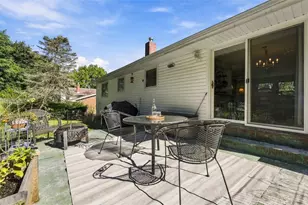 125 Dover Dr, Moon/Crescent Twp, PA 15108 - Photo 24